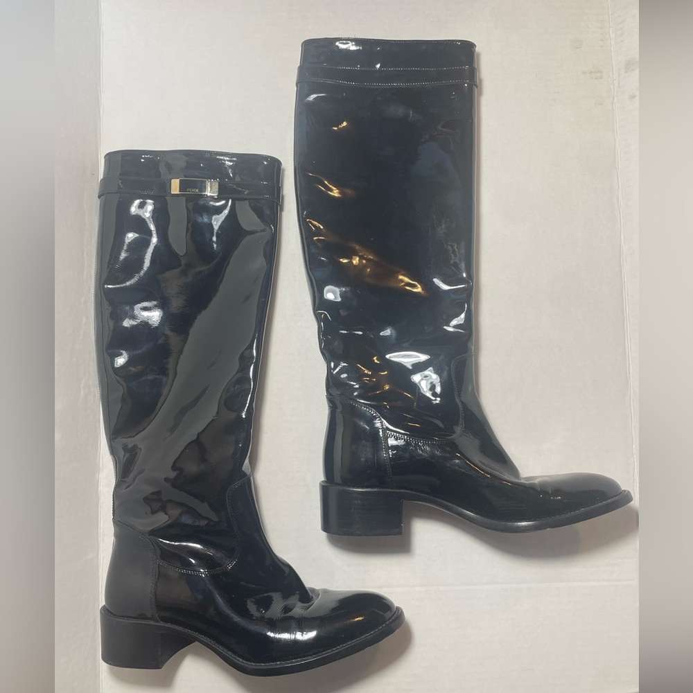 Fendi Patent Leather Boots 37.5
